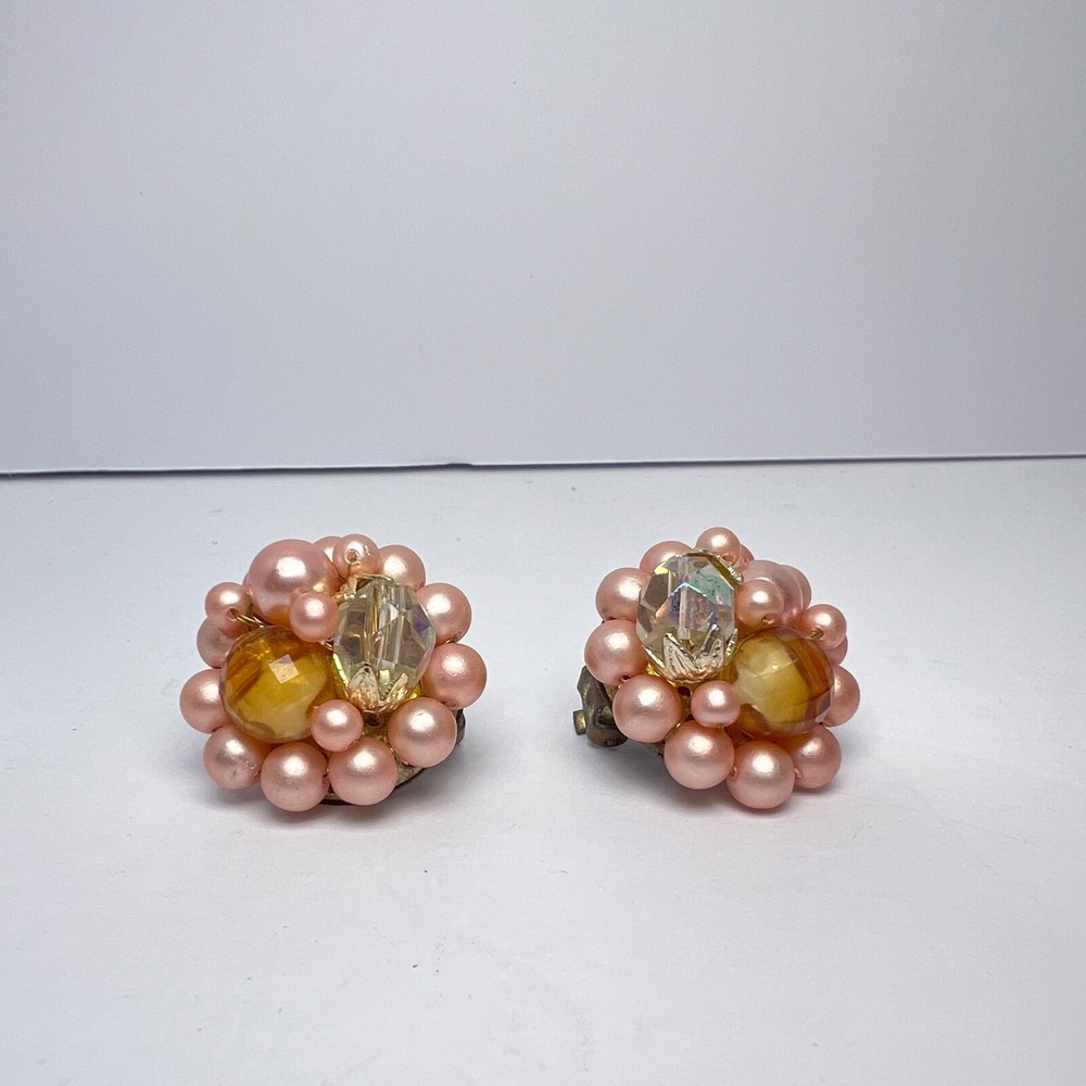 Vintage Japan Pink Faux Pearl Beaded Clip On Earrings Mid Century Classic Preppy